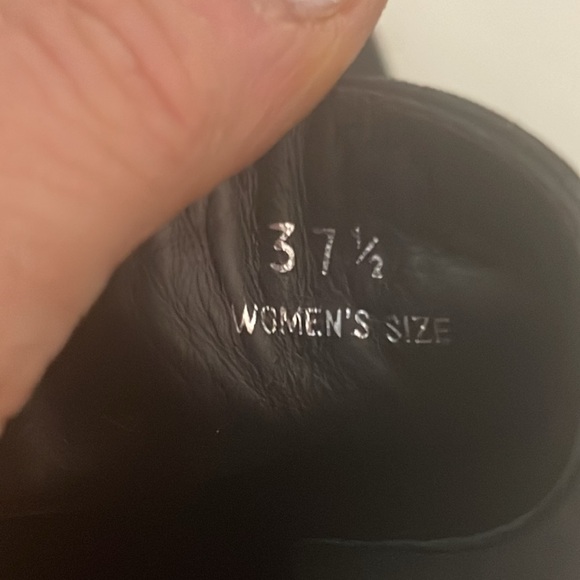 Tod’s Black Suede Heel Boots - Picture 11 of 11